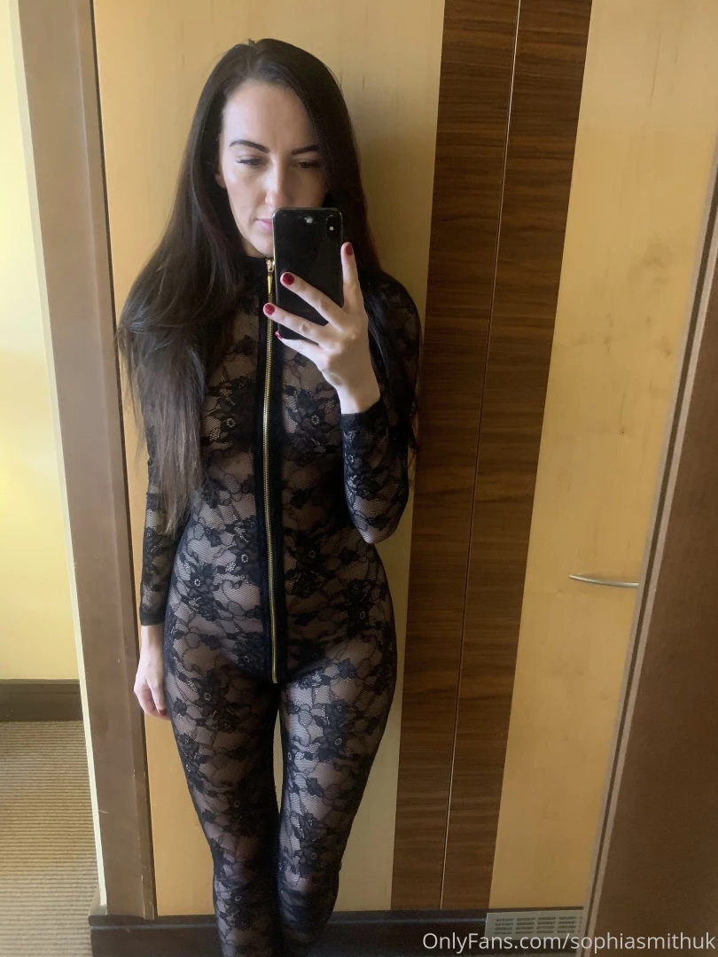 sophiasmithuk - Lace catsuit fits me like a glove 