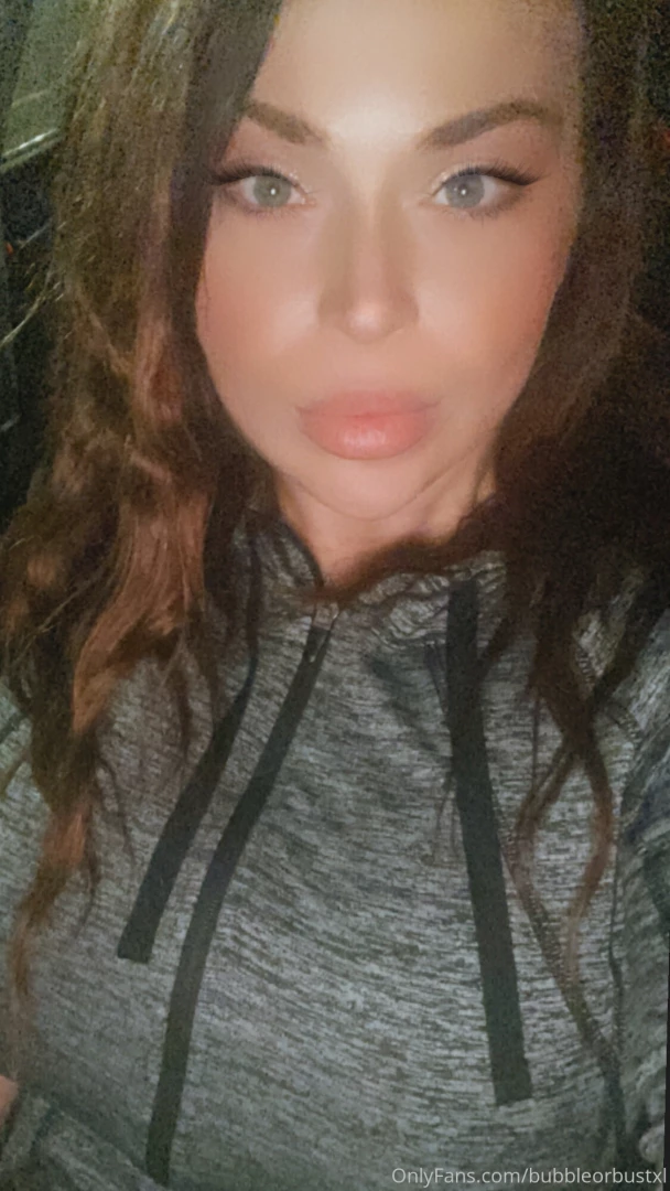 Goddess domiv follow me for my nudes 