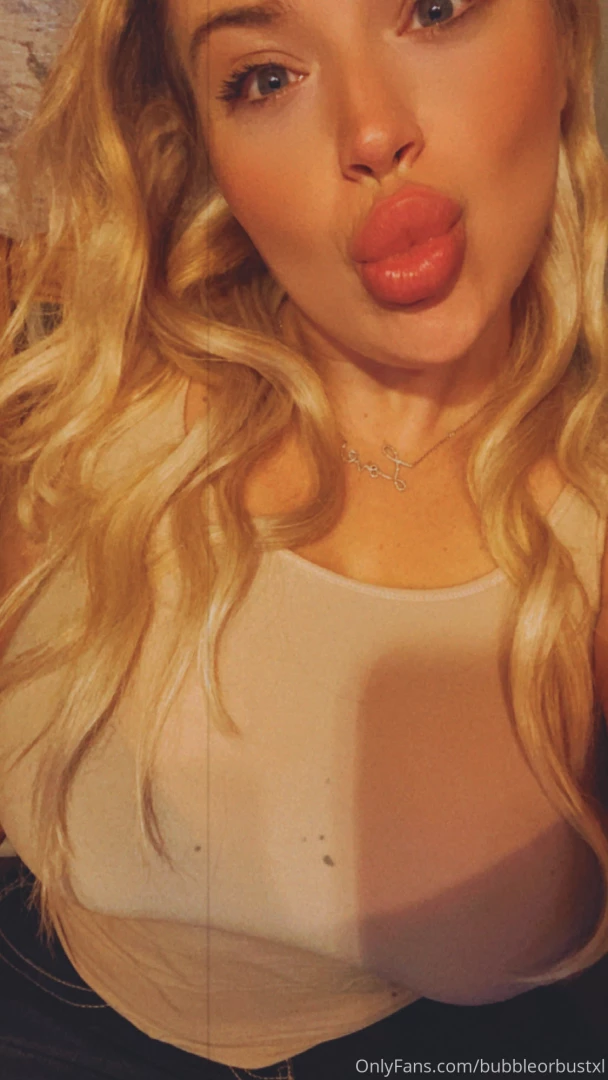 Good morning i wanna see who s real on here like this photo don t go 