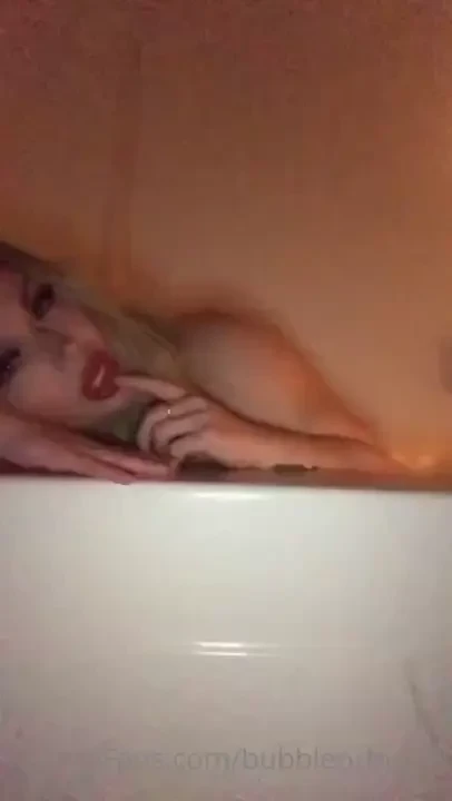 I m a dirty girl will you give me a bath like the teaser want to see 