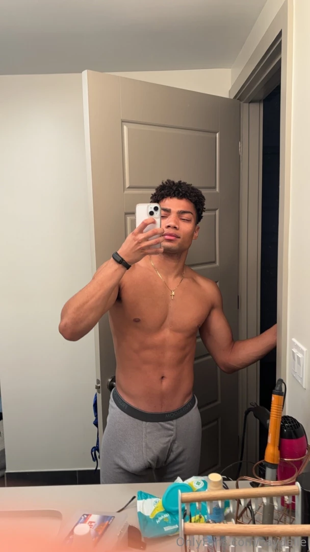 Just made a new shower video send me a dm now to get it 