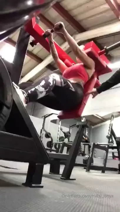 Motivation monday working on that booty 