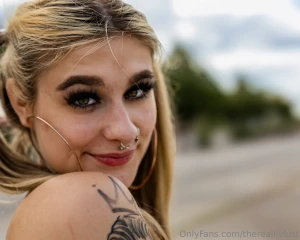 Lil photo shoot from the stand car wash part 4