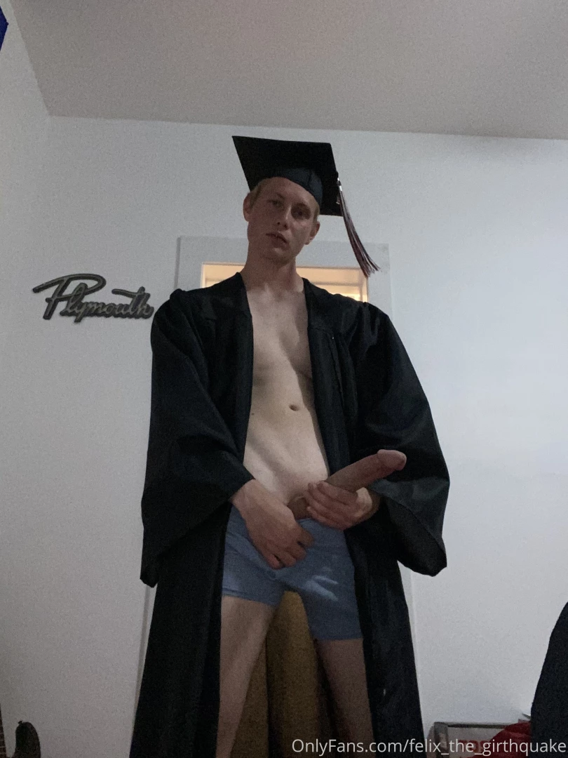 Here s some more of that graduation shoot from earlier this week part 1 