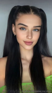 Sexy bae cutie_alice is crazy nymphomaniac she loves to play with two part 21