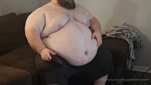 Some candid gaming someone s getting distracted by their softness