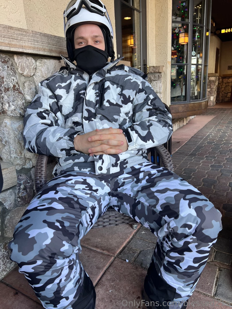 How does my ski outfit look 