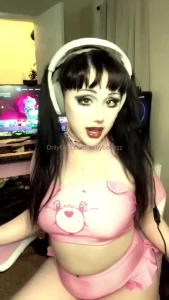 Full nude version posted to my story 3 tip me 5 to keep it _