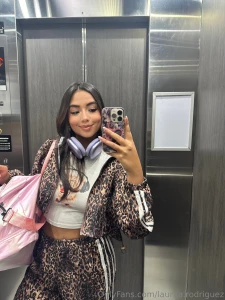 I sunbathe like a goddess worship accordingly