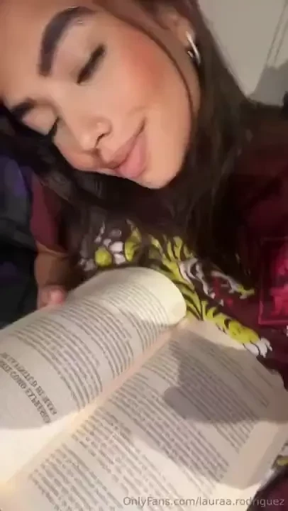 Books are the key to unlock my imagination 