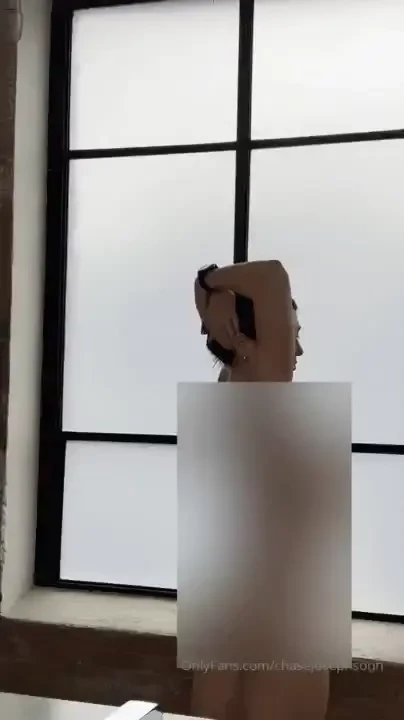 Just finished my workout at the gym and came to the bathroom to give 