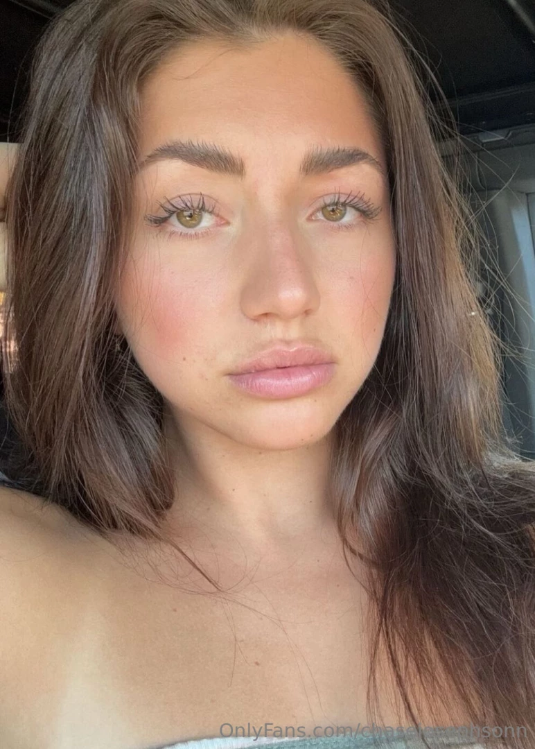 I kinda prefer sexy over spooky rn what about you 