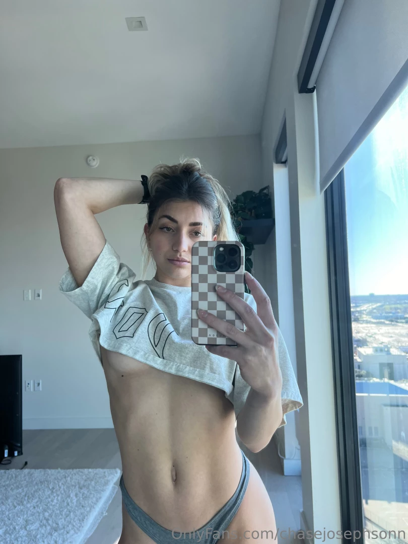 Dropping everything to my hard workers today check your dms for 