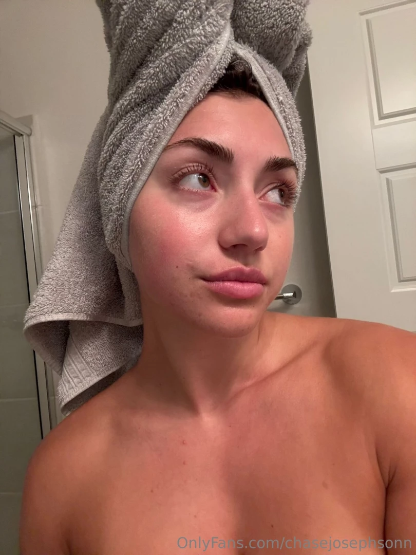 Any ideas on what s cummin tonight besides you ofc 