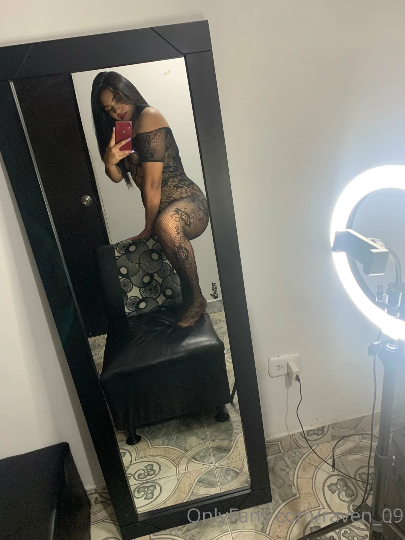 Is your dick ready for my ass i ll wait for you in the dm daddy 