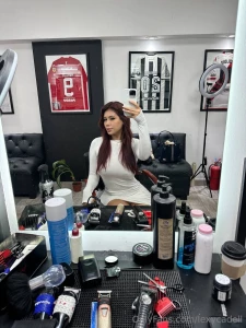 Will you visit me at the barbershop me visitas en la barberia