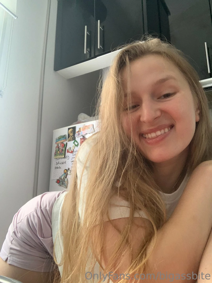 Magic person always stay true let s chat and get to know each other 