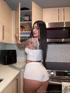 What r u having for dinner tonight