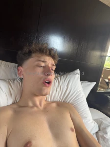 Pov you re giving me head