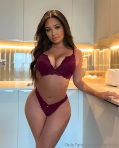 Her premium has been set to free sophiekent don t wait around too long part 7