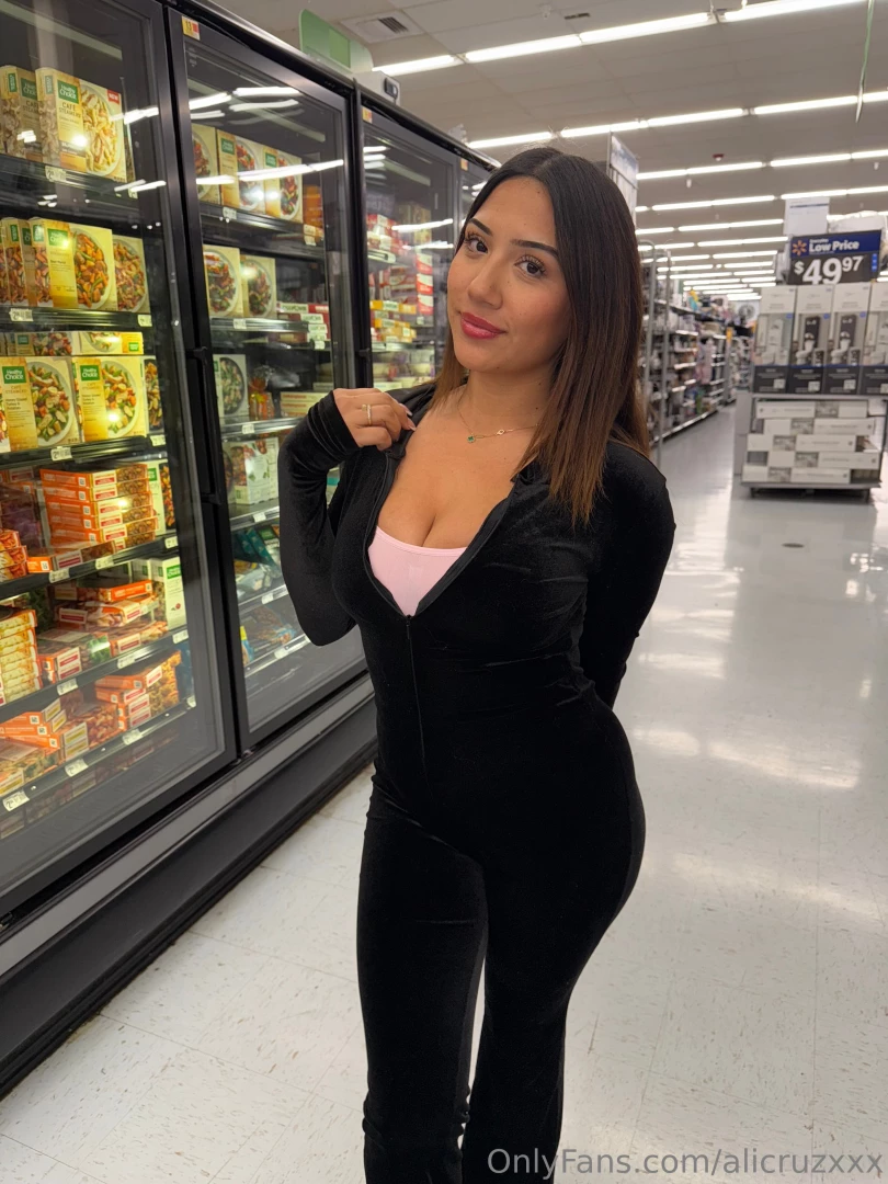 My eyes look good here don t you think part 1 