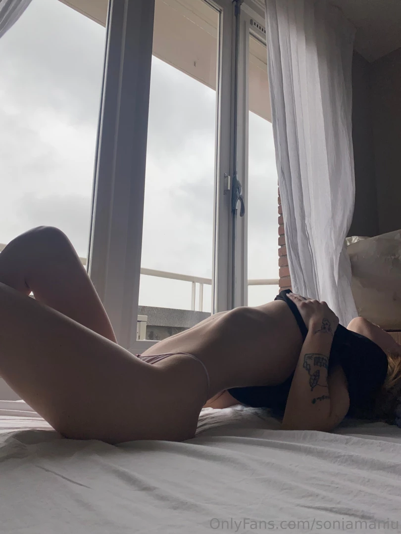 There s something missing from this photo i think it s you with a cup 