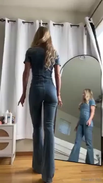 Fun little strut besides the fact that i look 7 ft tall 