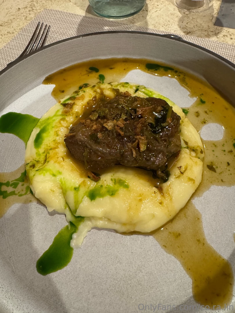 Pranzo leggero preferisco riempirmi di altro 