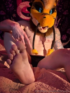 For all the feet and stink lovers part 3