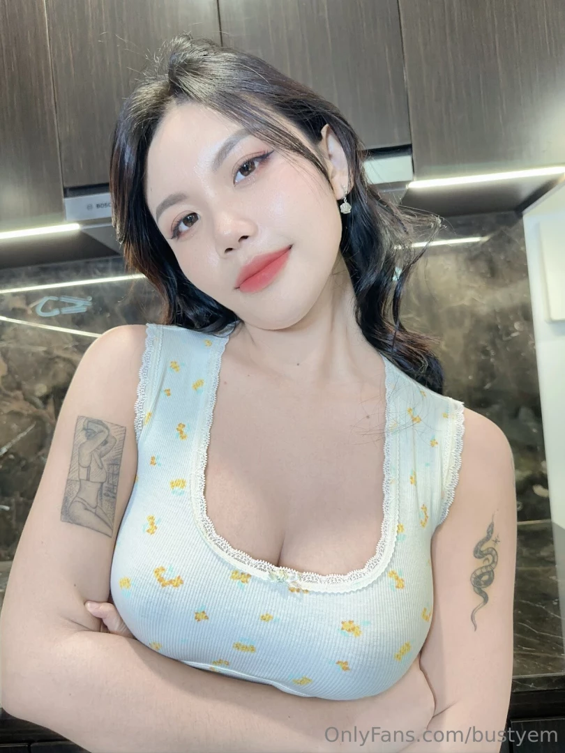 Can you resist when i give you the look 