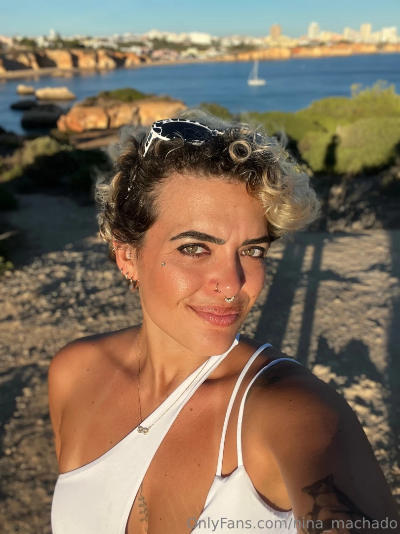 Letting the sunshine do all the flirting for me 