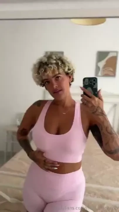 Feeling cute might keep you guessing 