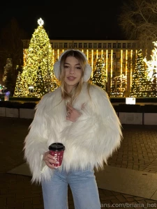 I adore this cozy winter vibe just wandering around and enjoying a cup part 1