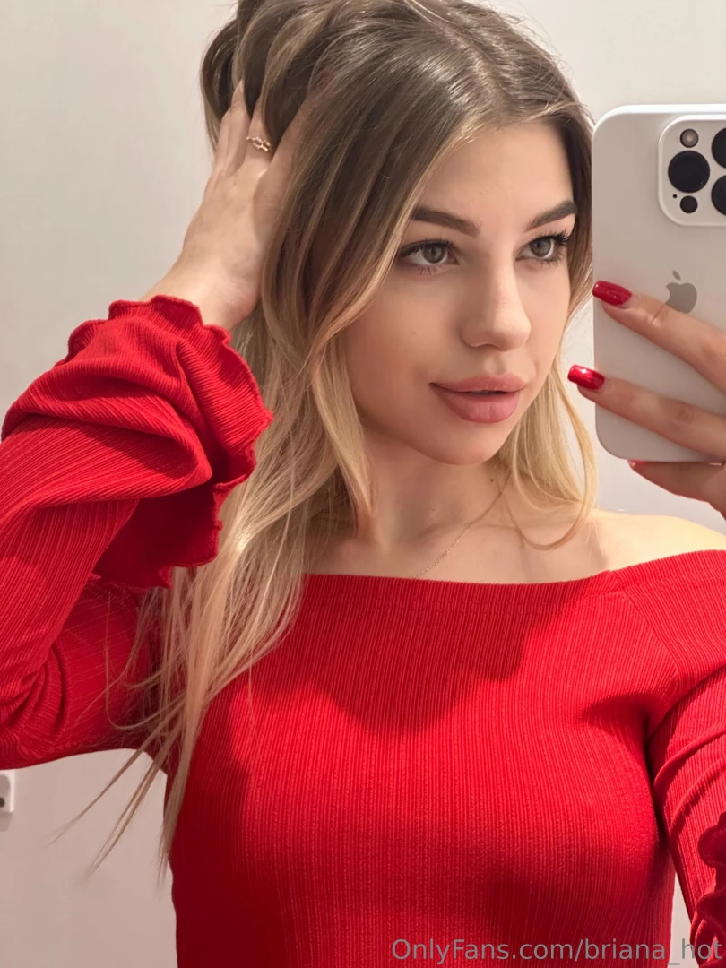 Red is such a passionate color it brings out some fiery thoughts in me 