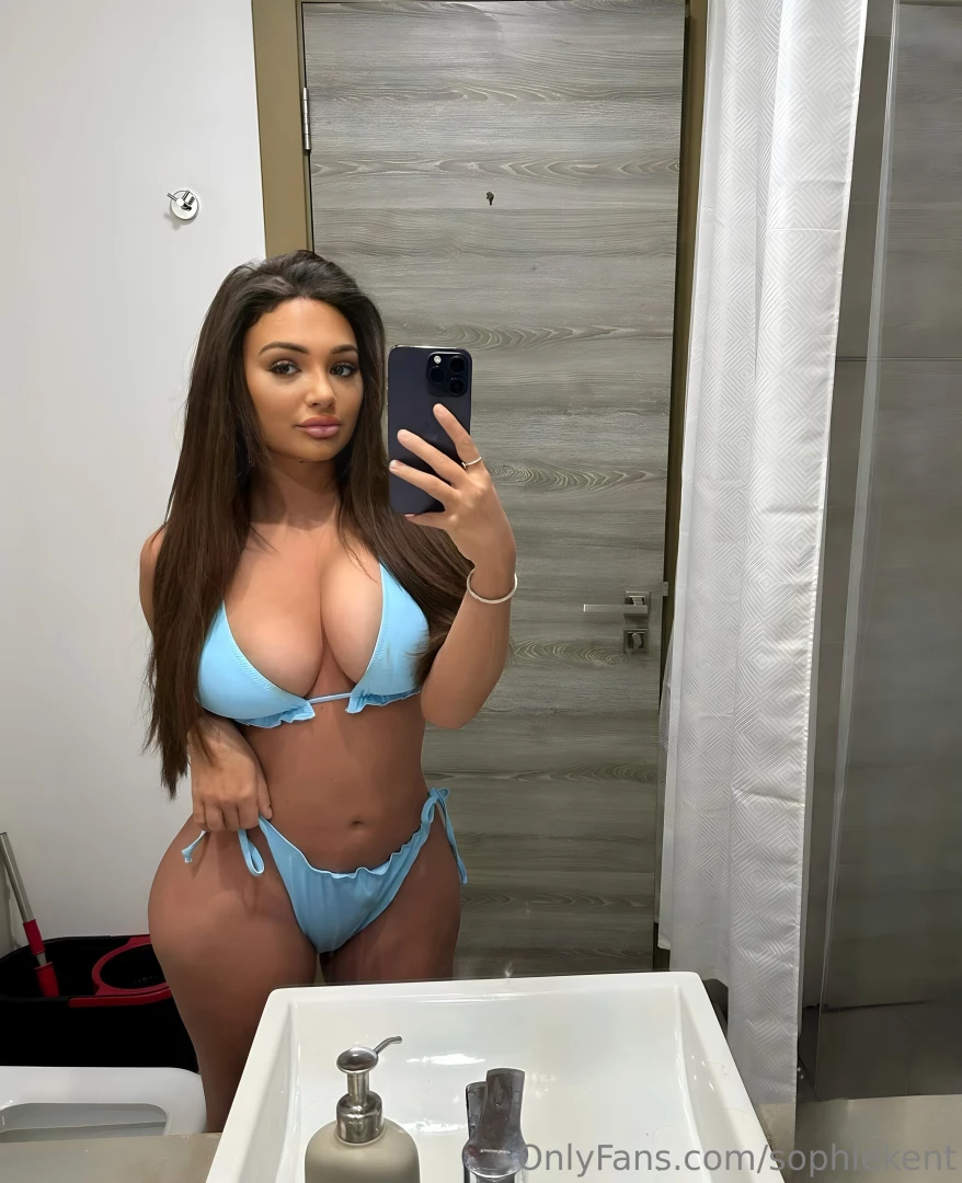 Can i undo my bikini for you bby 