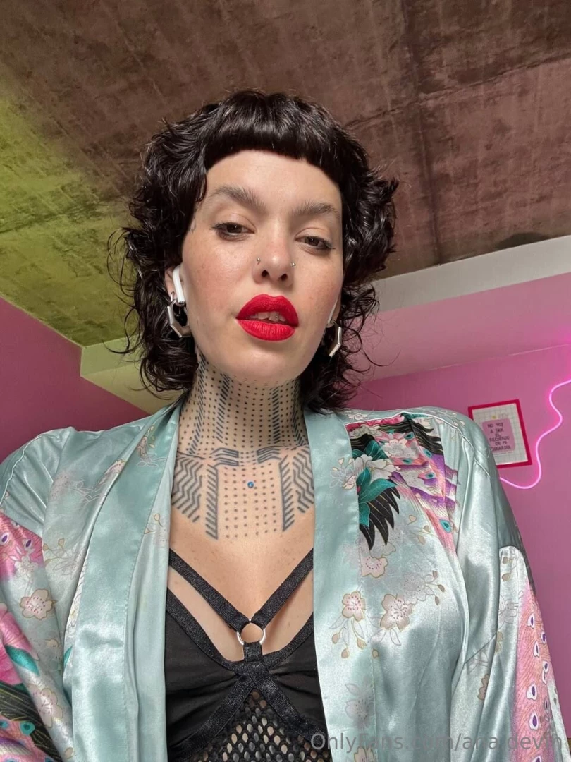 They say the eyes are the window to the soul what do mine say to you 