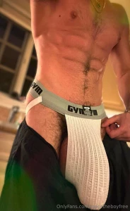 Should i collab with my friend he really has 12 9 inc check out my hot part 121