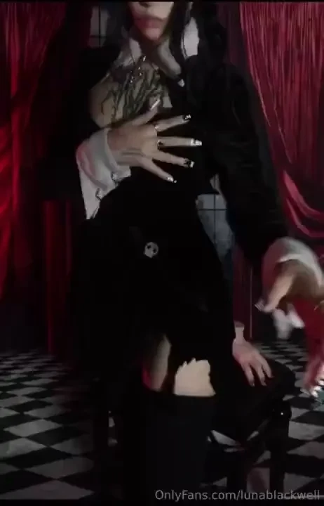 Little preview of the behind the shoot video i ll send out soon i 