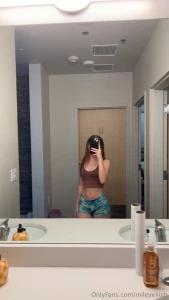 I know i m a handful that s why you have two hands part 1