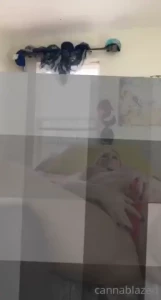 Ohhhh myyyyy fuhhhhhhhh i m so horny watch me first shake my ass for part 1