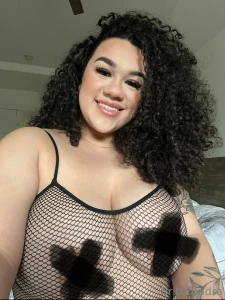 Message me if you want to see the uncensored version