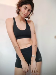 Wanna see me completely naked unlock