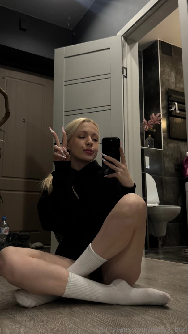 Tonight i m all about cozy vibes i just want to curl up on the couch 