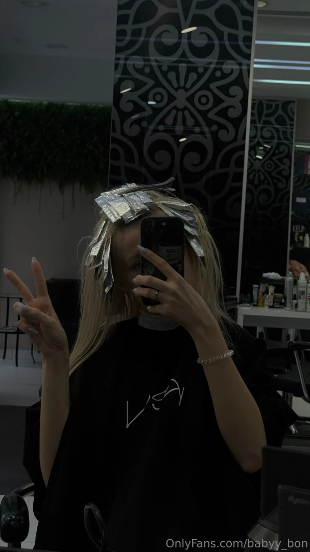 I love going to the beauty salon and today i had a hair coloring part 1 