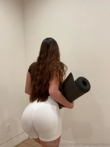 Stretching after the gym gt