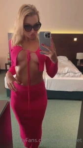 arinkasweet - Mommy is ready to play show how hard your dick is 