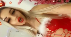 arinkasweet - What would be the perfect gift for you for christmas 