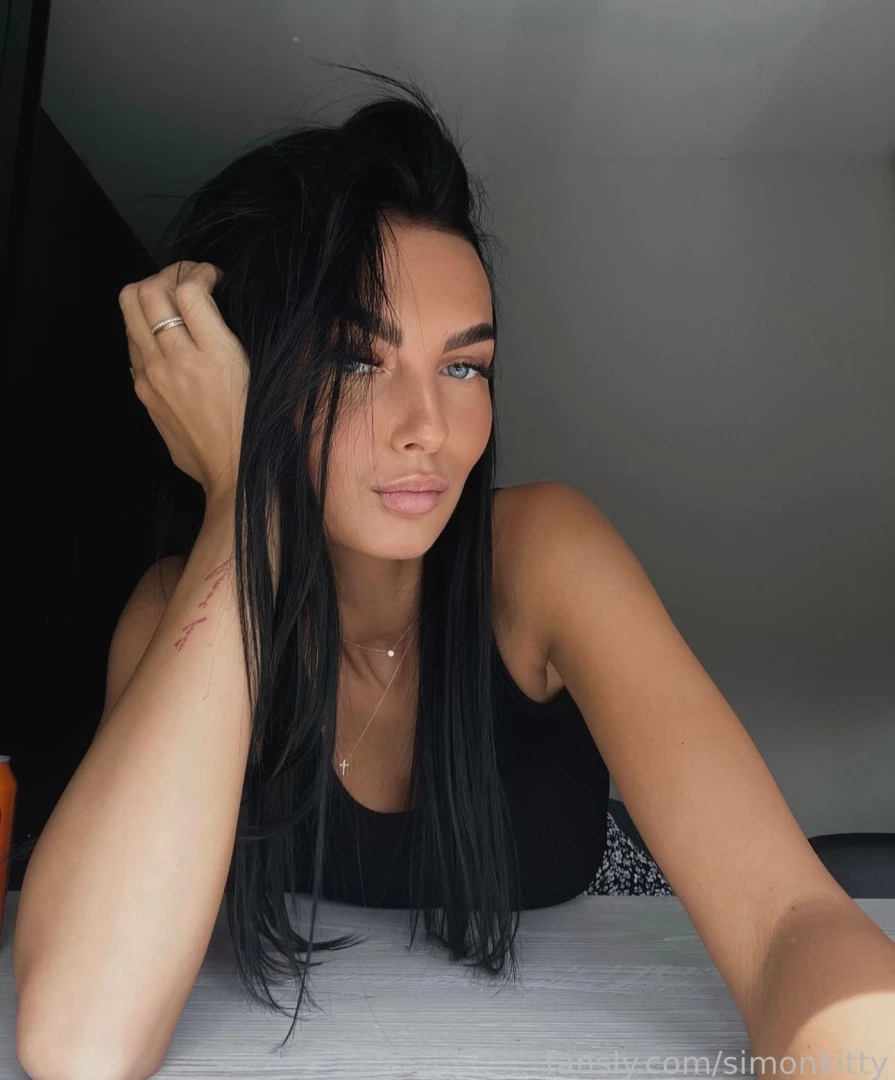 Do you love my selfie naked nude brunette fyp custom bigtits horny 