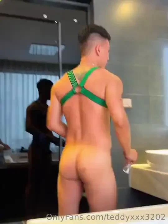 My life is serving daddy for cocks 