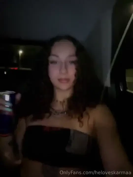 Anybody from clapper comment on this vid so i can add you to my 